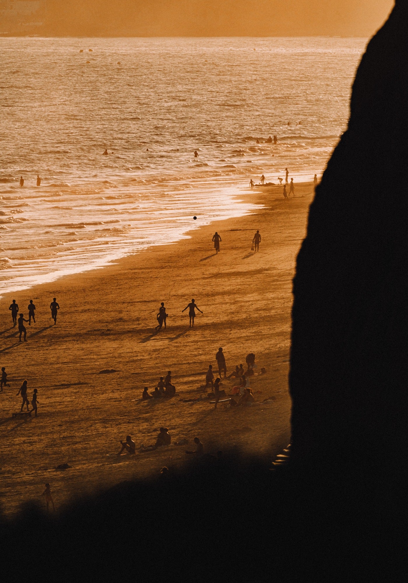 2034 - Golden hour