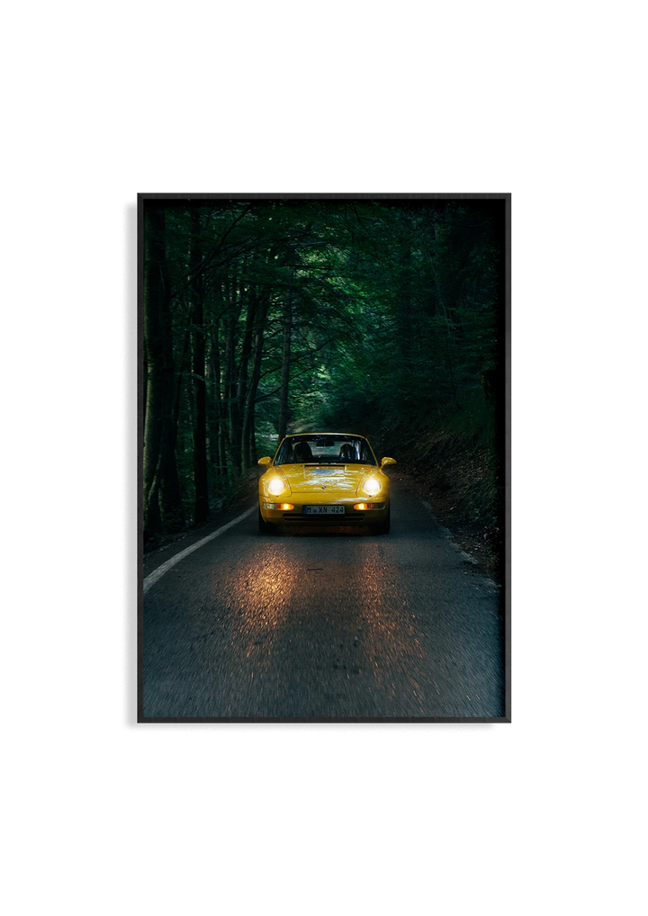 Nove Nove Tre Giallo – Fotografie Kunstdruck Leoni Hoffsümmer, Porsche 993 gelb